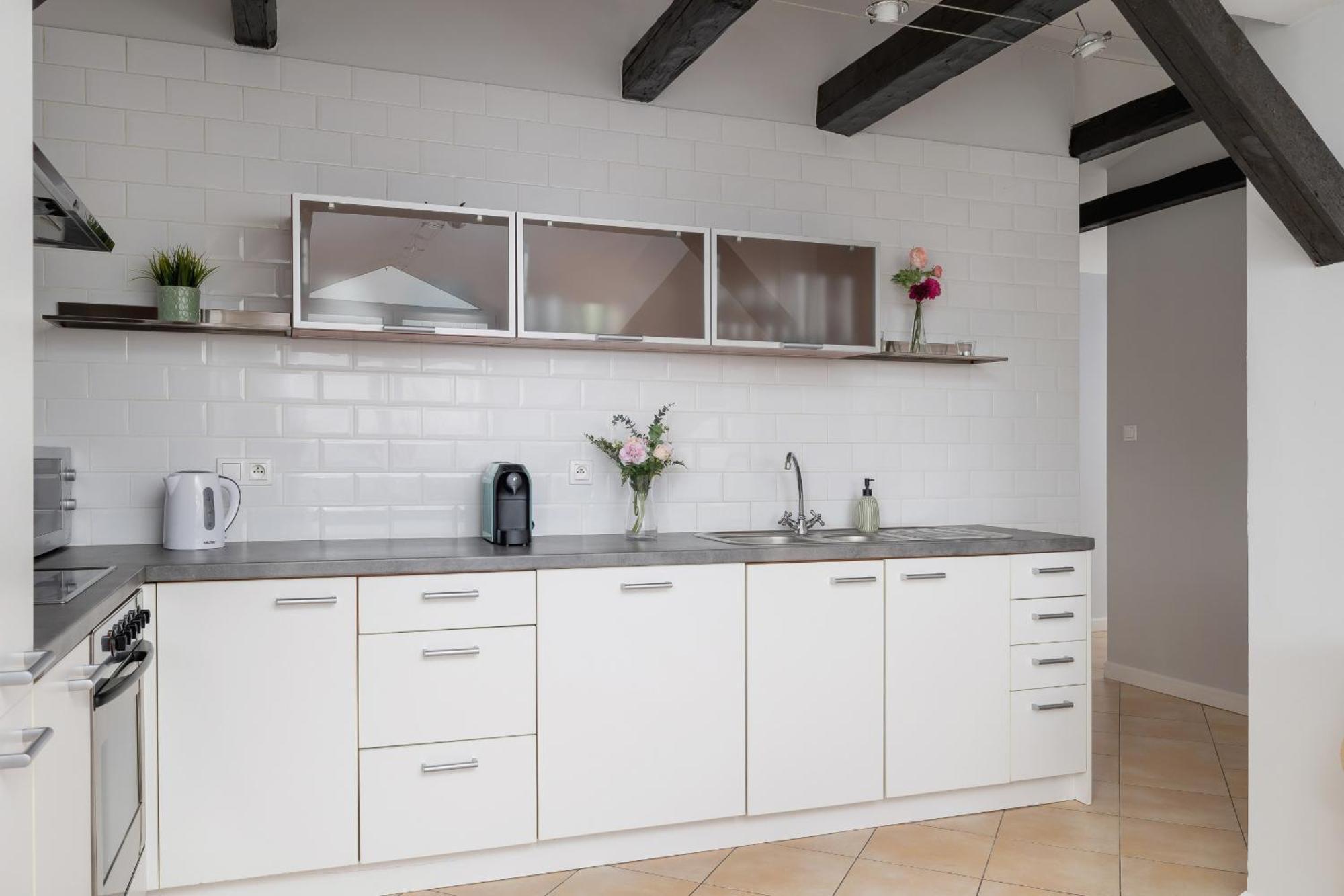Apartment With 2 Bedrooms And Desks In The Center Of Cracow By Renters Krakow